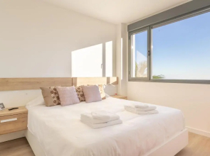 2260-Luxury villa with private pool and seaview