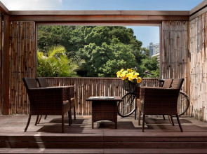 Cosmo Hotel Hong Kong