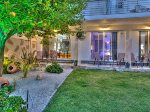 3SSS Bouquet Studios