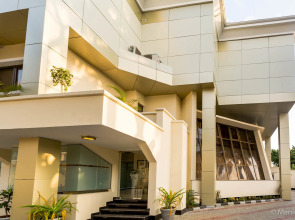 Morning Side Suites Etim Inyang