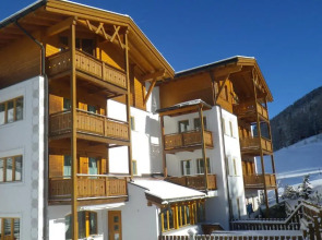 Apart-Garni Motnaida