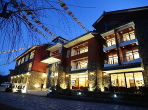 Lugu Lake Manidui Hotel