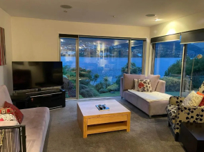 Peninsular Lakefront