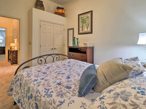 Poconos Townhome - Walk to Big Boulder Lake!