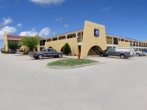 Americas Best Value Inn & Suites Yukon Oklahoma City