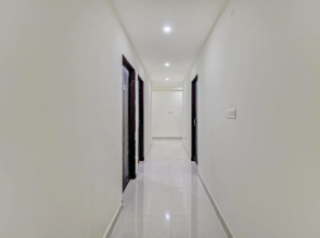 OYO 47798 Flora Enclave