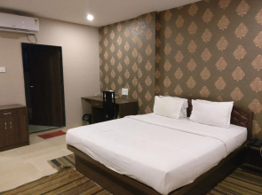 Hiranya Resorts