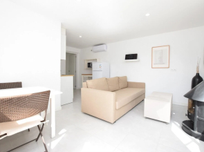 HomeHolidaysRentals Golions - Costa Barcelona