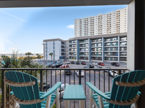 Myrtle Beach Resort A 210