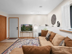 Mosinee Woodland Escape - Lower Suite