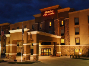 Hampton Inn & Suites by Hilton Fargo Medical Center
