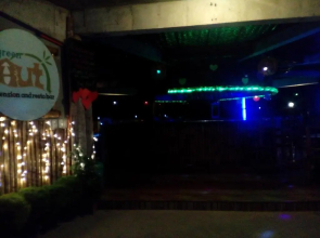 Greenhut Pension & Bar