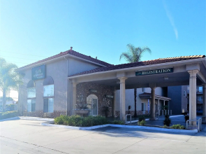 Mid City Inn and Suites