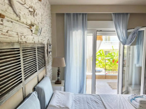 Lovely 2br apartment 30m from the beach