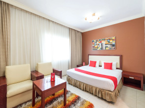 Отель Crystal Plaza