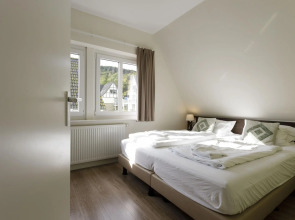 2 Bathroom Comfy Villa near Lake