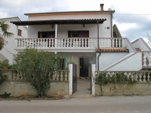 Bright and Modern: Fully Furnished Krk Apartments With Private Parking