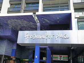 2-BRM Apartment Yarra River View Skyline