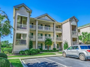 Fifty-seven Sea This Spacious And Beautiful Condo Overlooking Pond And 4th Hole 3 Bedroom Condo by Peace Vacations