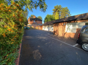 Old Farm Hotel