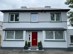 Location Location - Gorgeous 3 Bed Apartment in Killarney