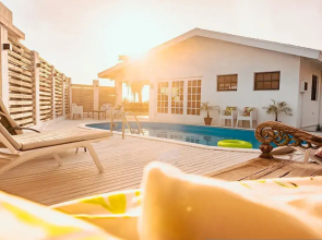 Kamay Ocean View in Noord