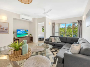 Palm View- 9 Pools BBQ Gym