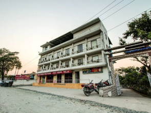 OYO 22346 King's Resort