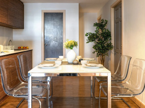 Ploen Place Residence