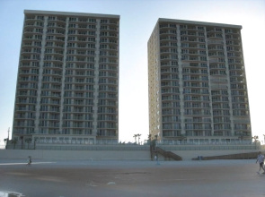 Dimucci TT 708 3 Bedrooms 3 Bathrooms Condo by Redawning