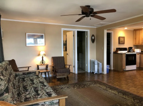 Sunset Bay - 2 Br Cottage