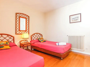 Just 10 Minutes From Sitges, House With Private Garden and Pool-