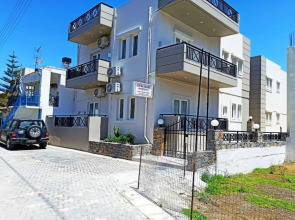 Litsa Mare Apartments