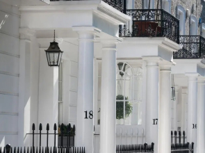 Avari Apartments - Winchester Collection