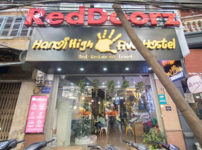 Hanoi High Five Hostel