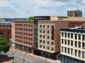 Residence Inn by Marriott Richmond Downtown