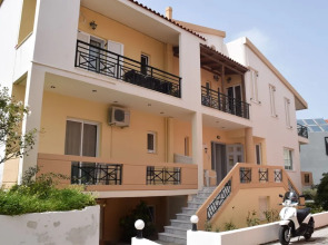 Rhoe Seaside Apartments