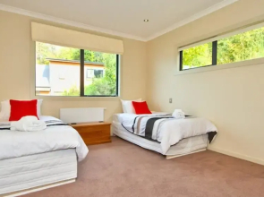 Heavenly View on Hensman