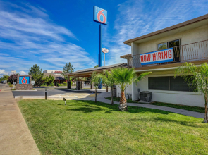 Motel 6 Anderson, CA - Redding Airport