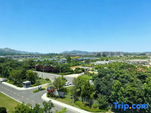 Rizhao Guoheng Blue Whale Hotel