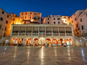 Apartment Secret Life