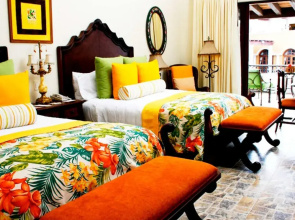 Huge Family Suite Cabo San Lucas