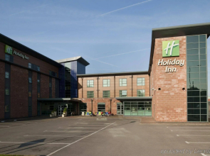Holiday Inn Manchester-Central Park by IHG