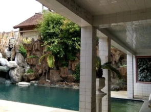 菩提斯海滩酒店(Pulestis Beach Hotel)