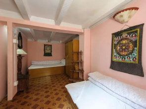 Nyatapola Guest House