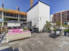 Apartment in Portland's Cultural Dist.