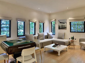 Aibinong Taihuhui Selected Resort