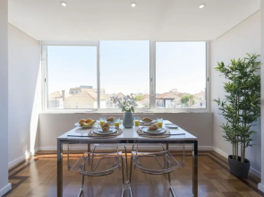 Bright & Sunny Beach House