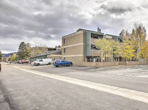 Modern Condo: 2 Blocks to Main Street Frisco!