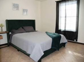 Modern 2 bed 2-bath Next to University Utrgv